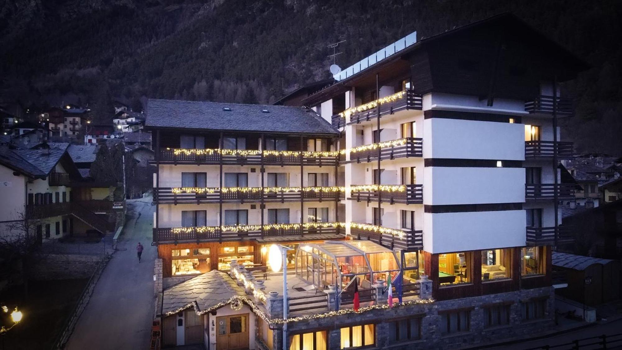Hg Hotel Italia Brusson Exterior foto
